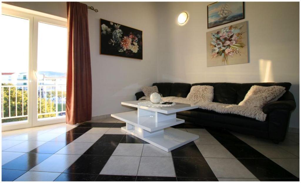Apartamento Mikelin Primošten Exterior foto